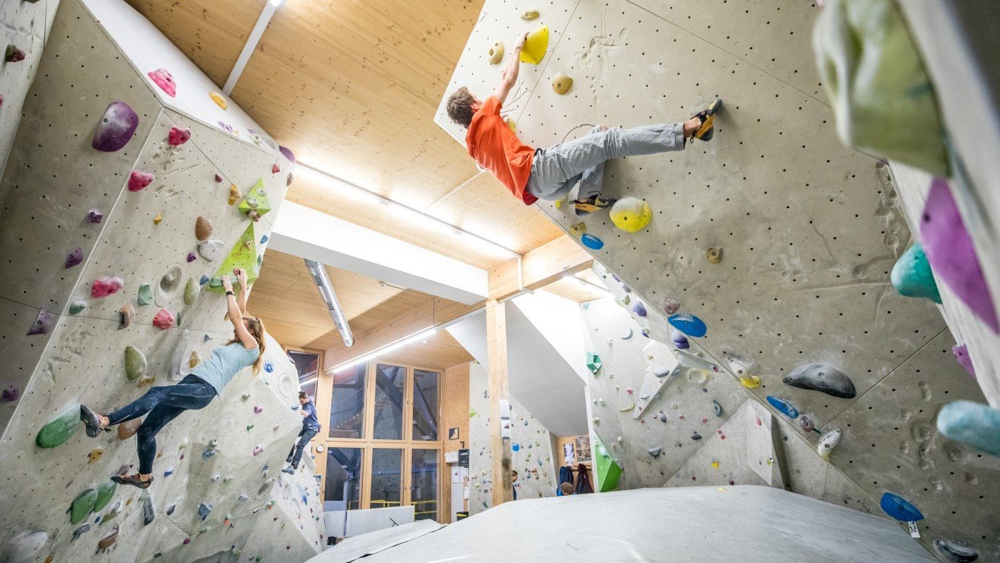 Boulderraum im Sportzentrum Grindelwald - Foto: David Birri